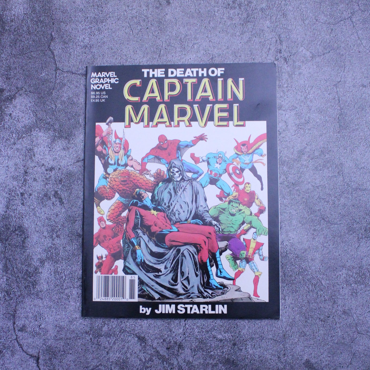 The Death of Captain Marvel by Jim Starlin 1982 Graphic Novel