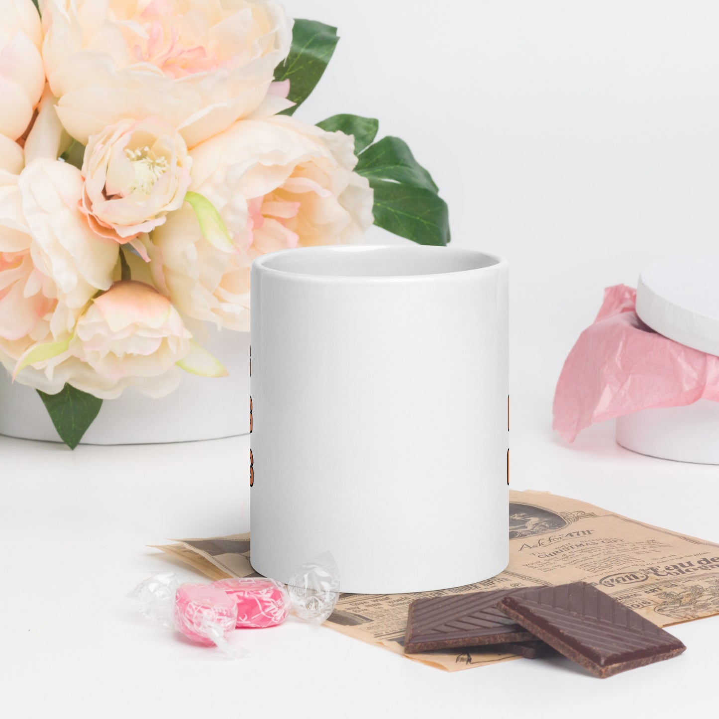 BIG HUG MUG White glossy mug