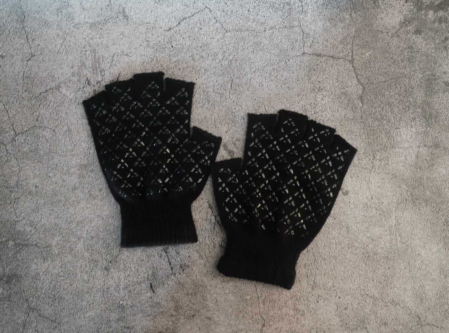 Skeleton Fingerless Gloves